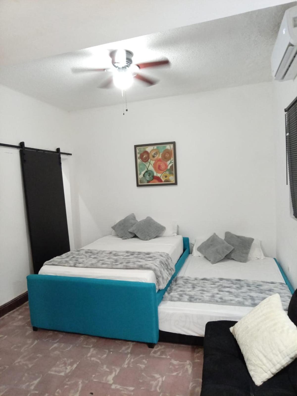 Dgm Lofts Mty Mn 960 F Centro Cerca De Todo Leilighet Monterrey Eksteriør bilde